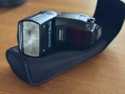 Canon speedlite 580ex flash - canon,